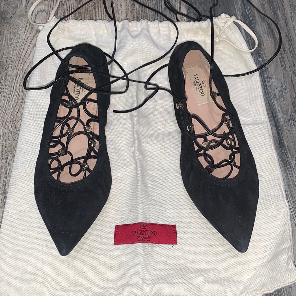 Valentino Garavani Rockstud Lace-Up Black Suede Ballerina Flat Size 36